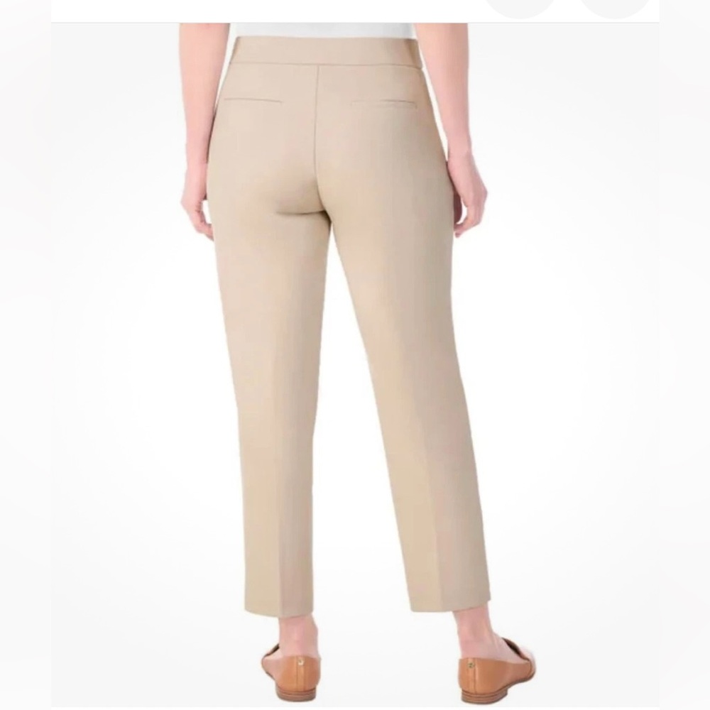 2piece Tan Ankle Cropped Pants and Draper James Boxy Purple Puff Sleeve Blouse - Picture 4 of 7